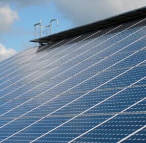 solar-cells-g704cb1965_1920-e1664355336392 solar-cells-g704cb1965_1920-e1664355336392